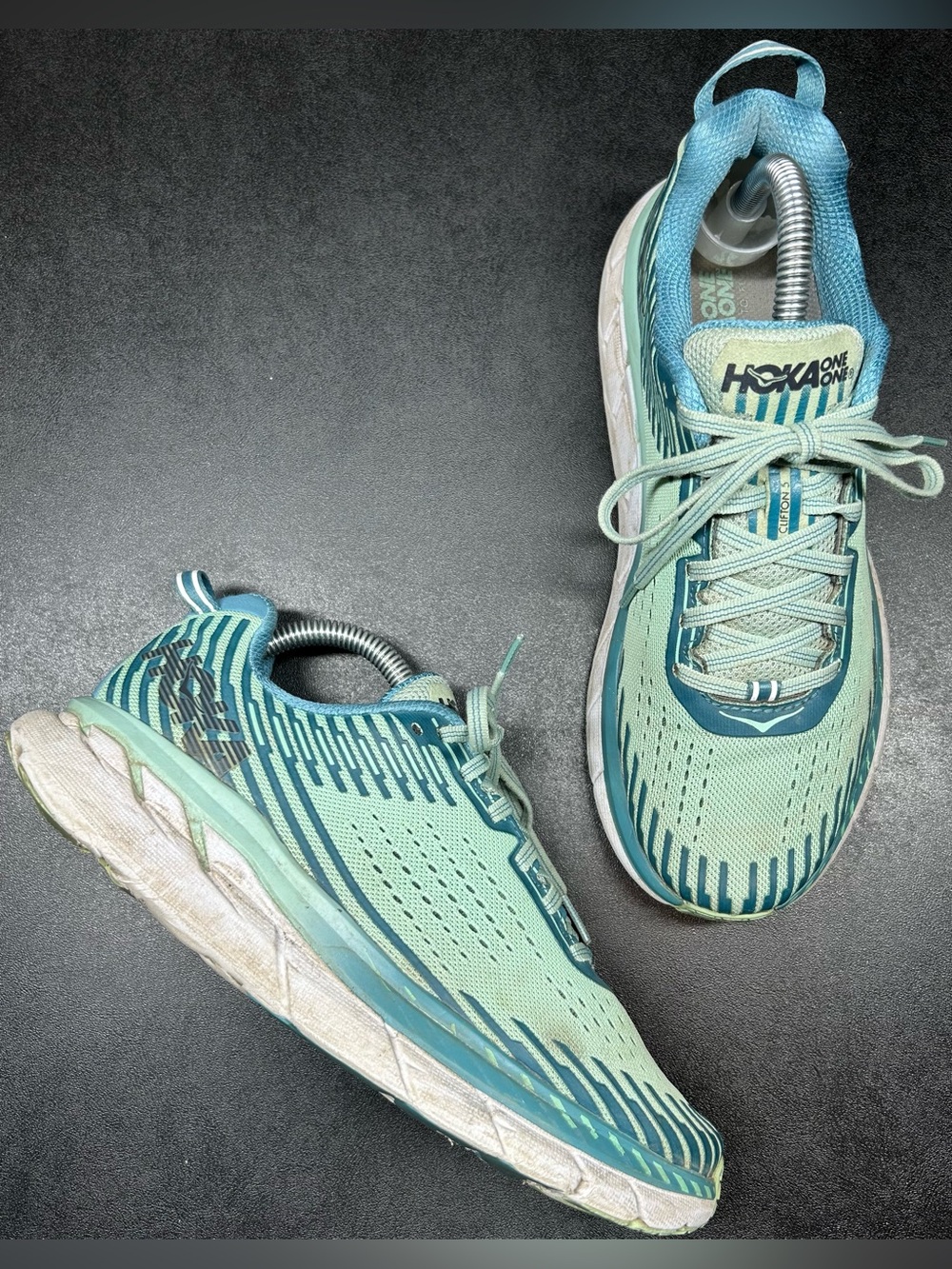 Hoka One One Men’s Size 8 Clifton 5 Green Tennis Shoes